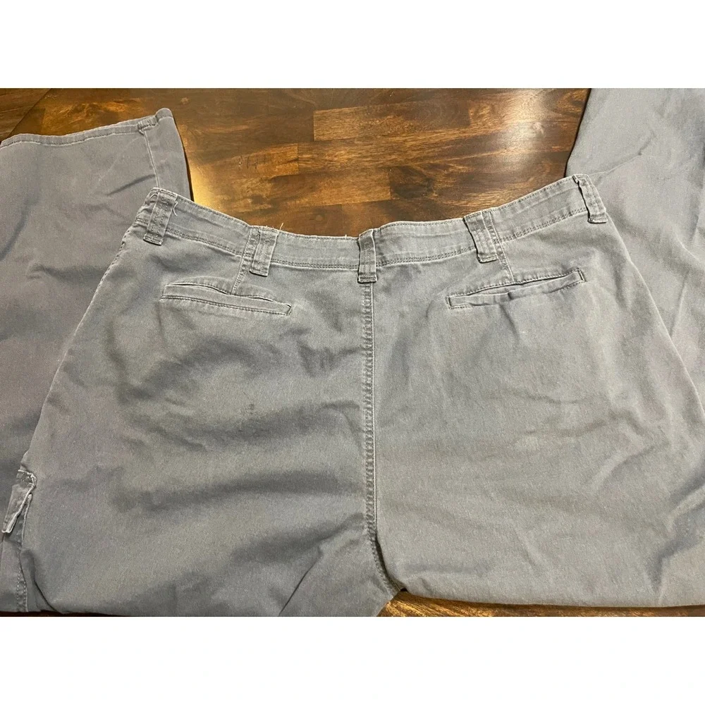 Wrangler Authentics Mens Cargo Pants Charcoal Gray 42x30 Straight Leg 10ZM7ABAH